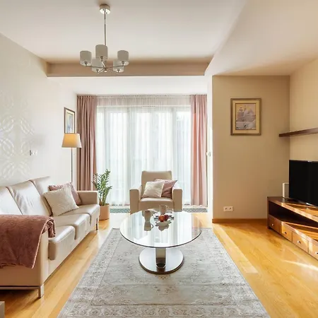 Big Prestige - 6 Min Main Square Cracovie