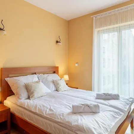 Appartamento Big Prestige - 6 Min Main Square *