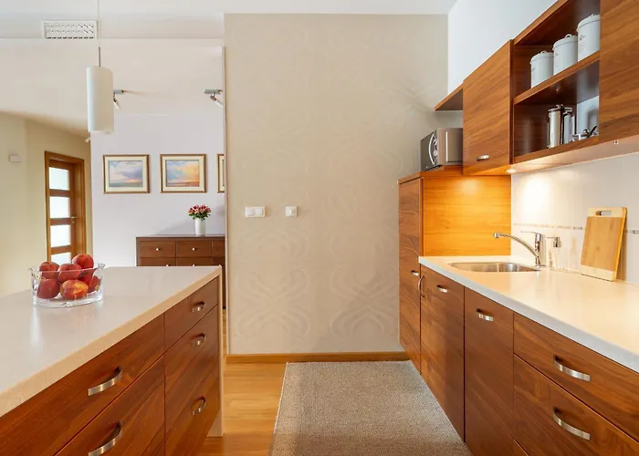 Big Prestige - 6 Min Main Square