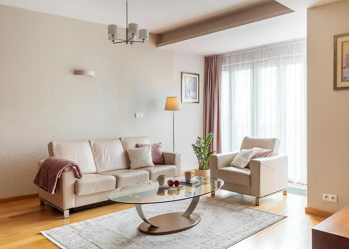 Big Prestige - 6 Min Main Square Apartamento *